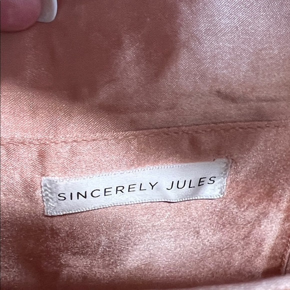 Sincerely Jules | Strawberry 🍓 Beaded Bag - Picture 9 of 13